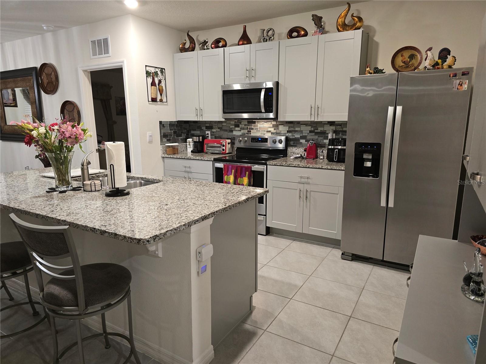 Image 14 of 53 For 532 Emily Glen Street