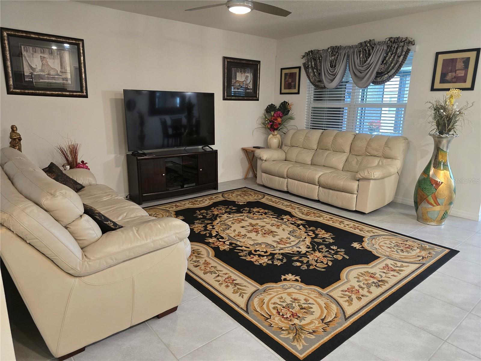 Image 2 of 53 For 532 Emily Glen Street