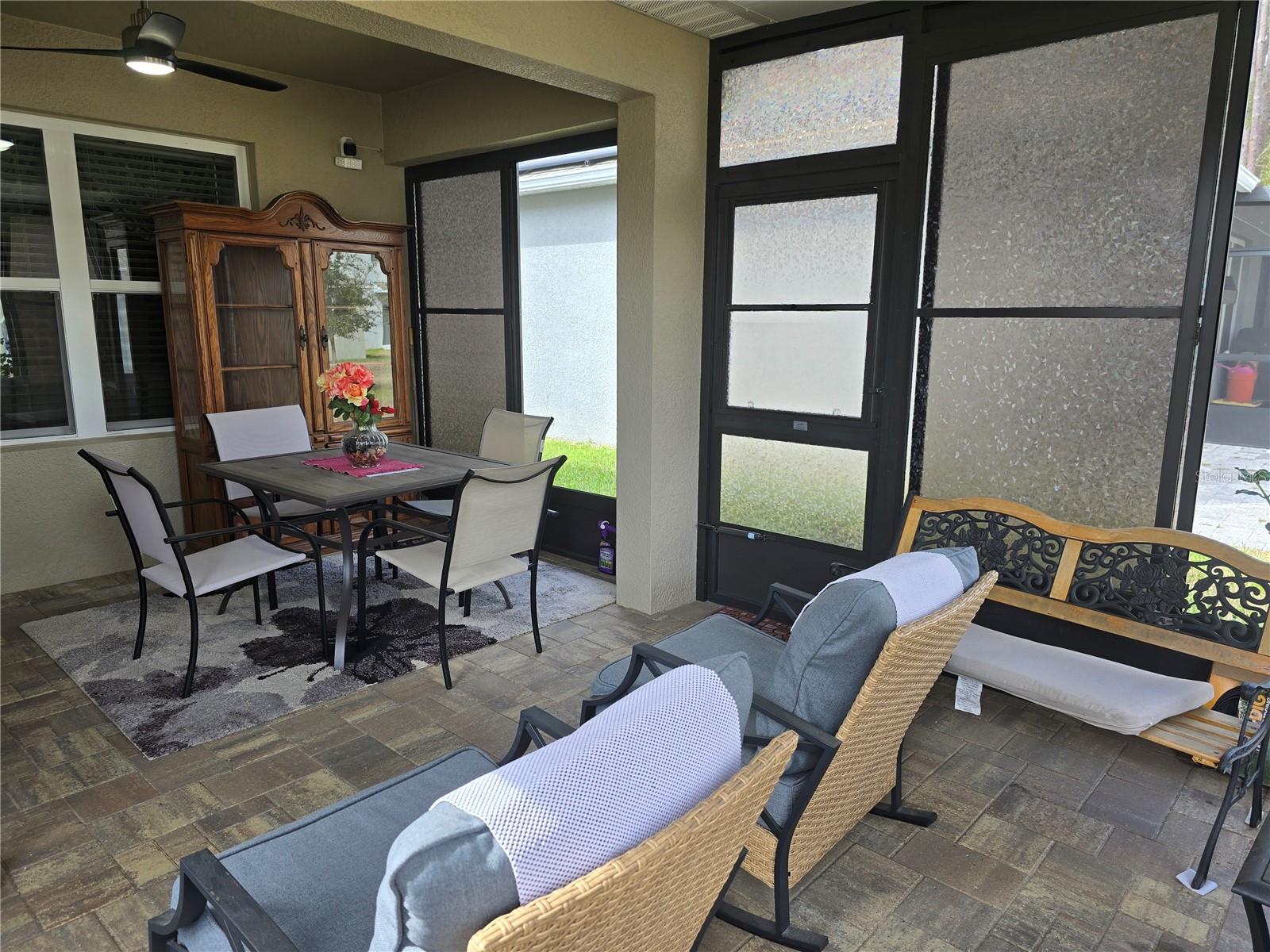 Image 38 of 53 For 532 Emily Glen Street