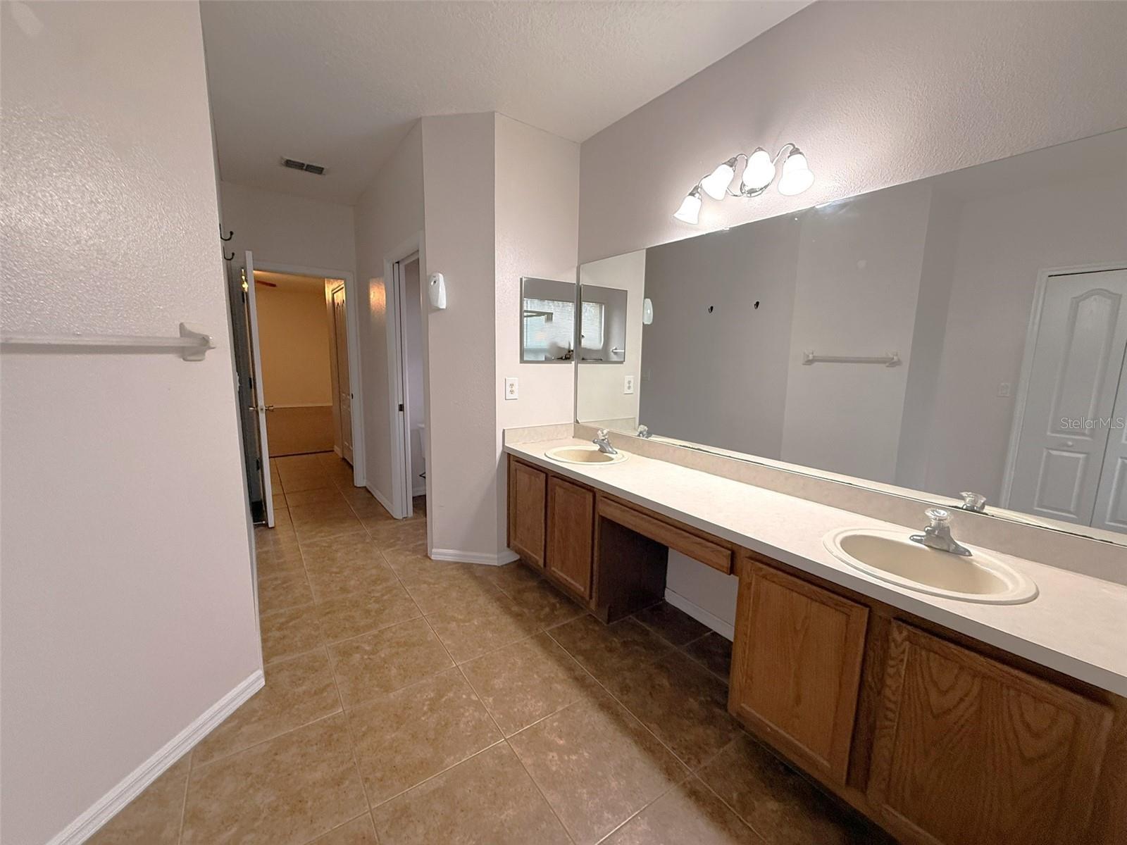 Image 14 of 22 For 19161 Timber Pine Lane