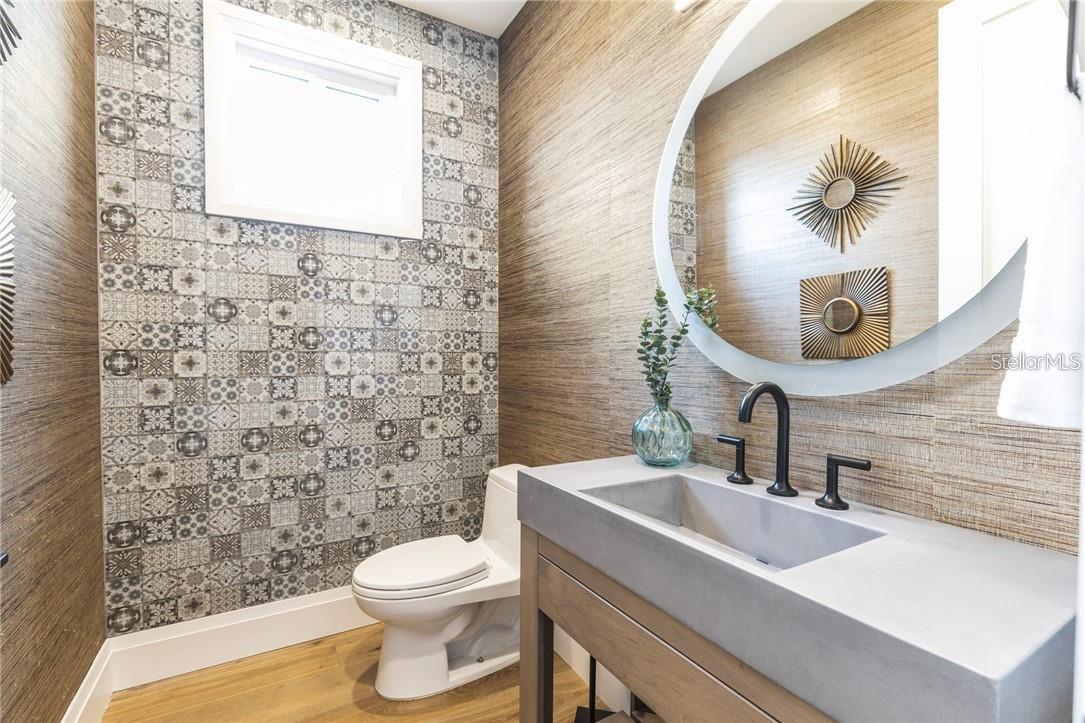 Image 29 of 80 For 2060 Illinois Avenue Ne