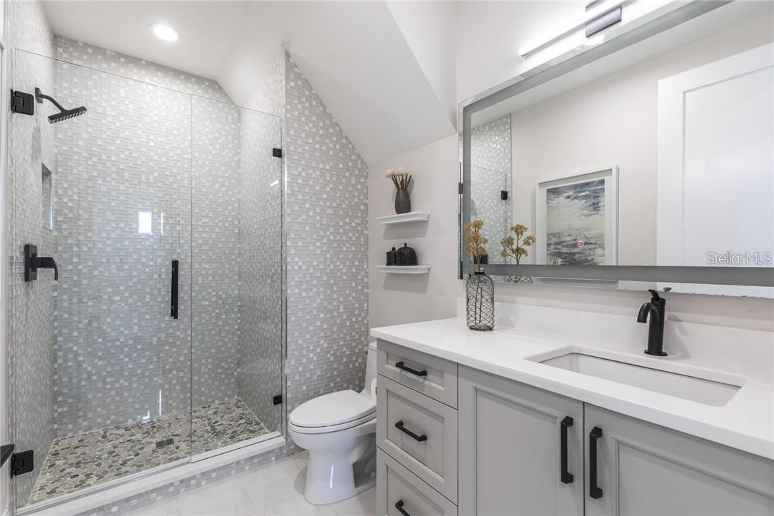 Image 49 of 80 For 2060 Illinois Avenue Ne