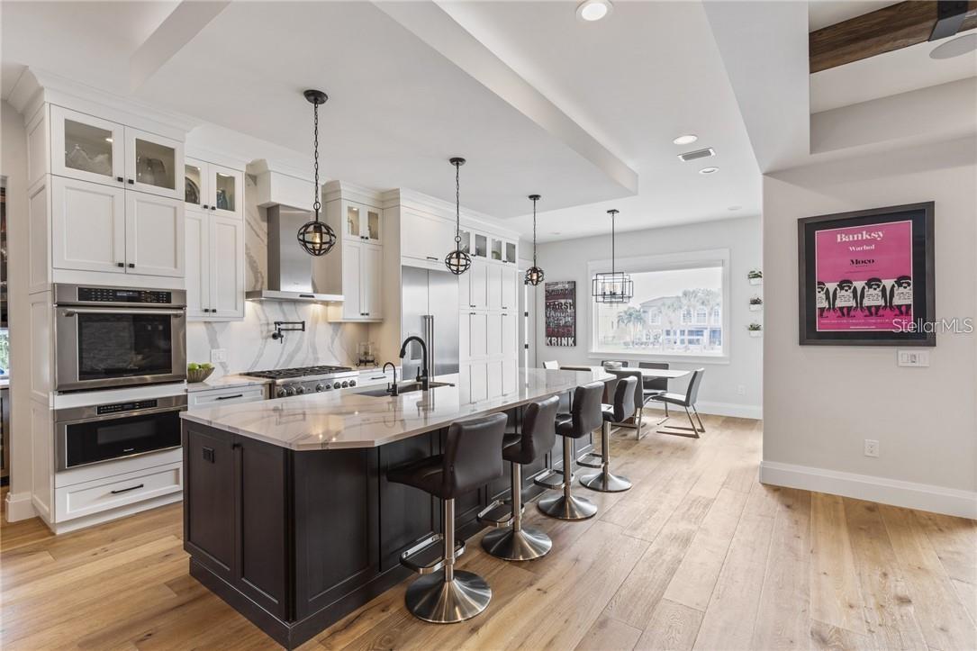 Image 8 of 80 For 2060 Illinois Avenue Ne