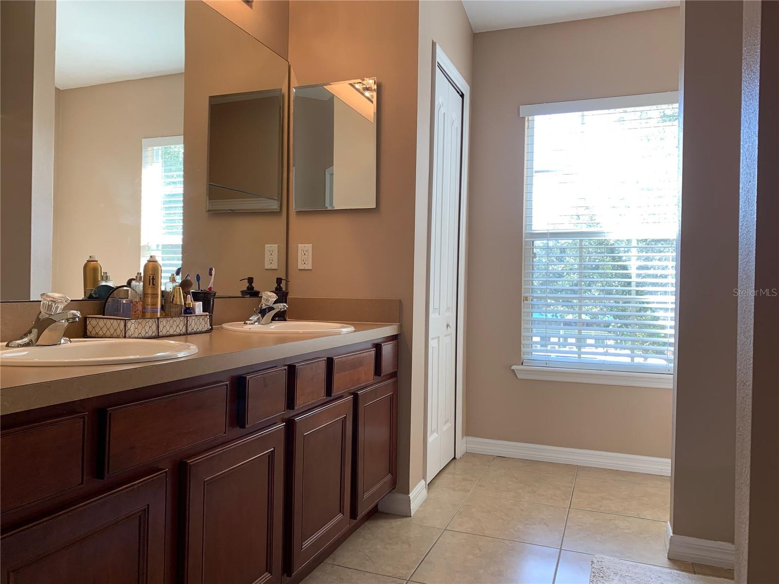 Image 17 of 35 For 7117 Harmony Square Drive S 7117