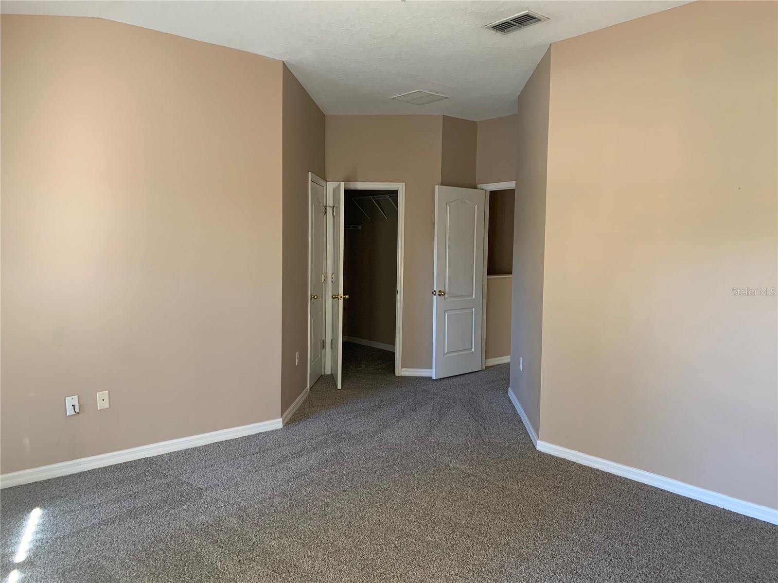 Image 28 of 35 For 7117 Harmony Square Drive S 7117