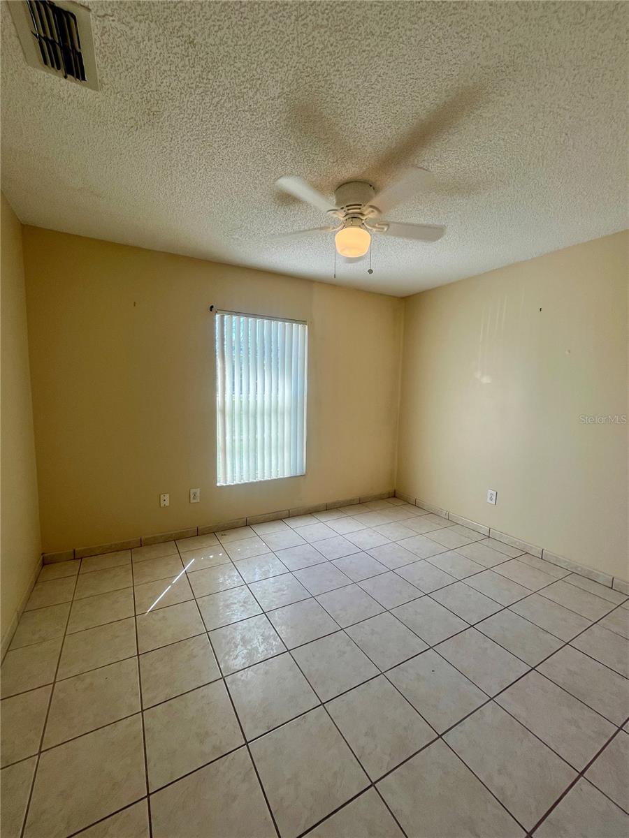 Image 23 of 34 For 14434 Island Cove Drive