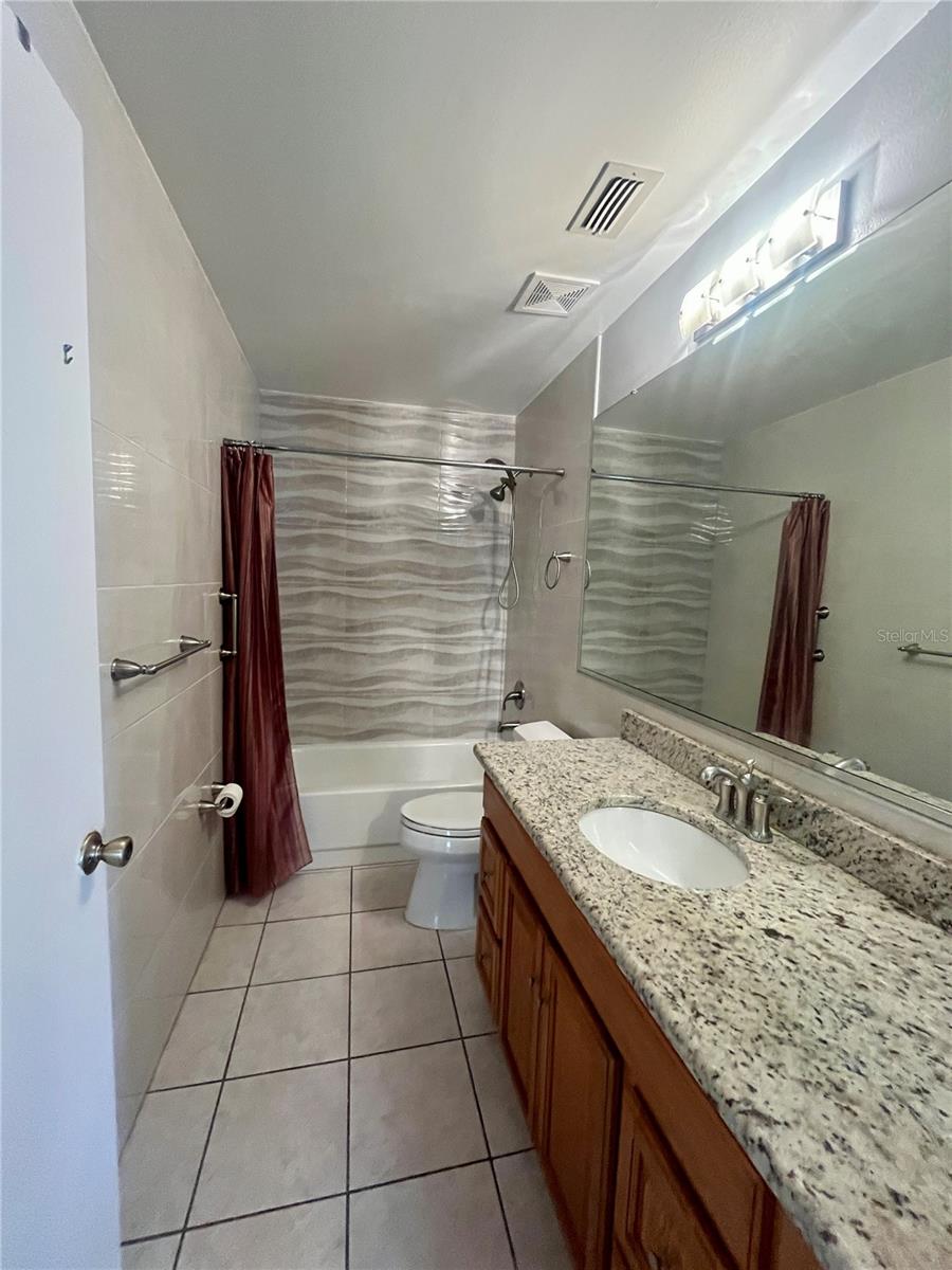 Image 25 of 34 For 14434 Island Cove Drive