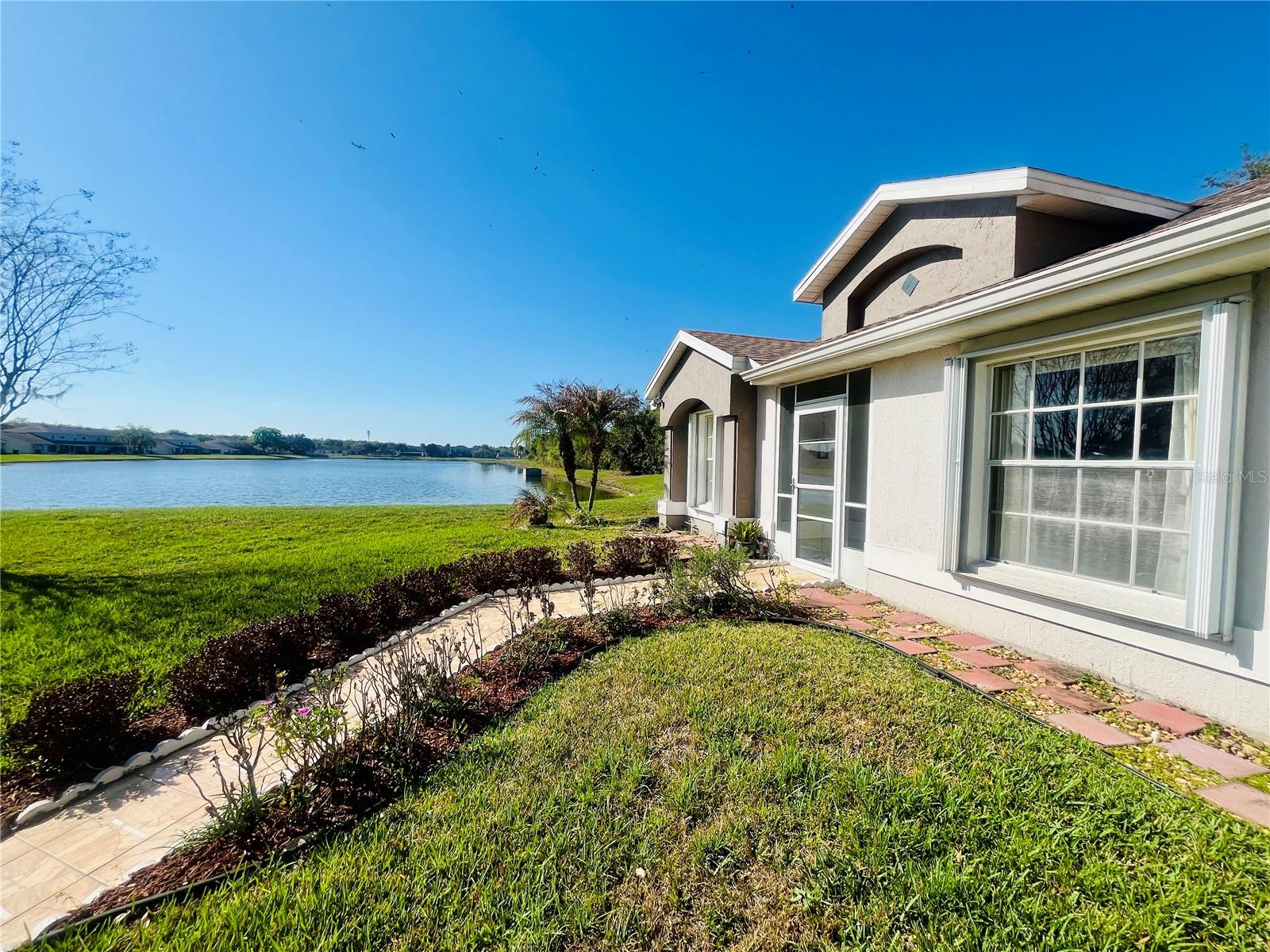 Image 4 of 34 For 14434 Island Cove Drive