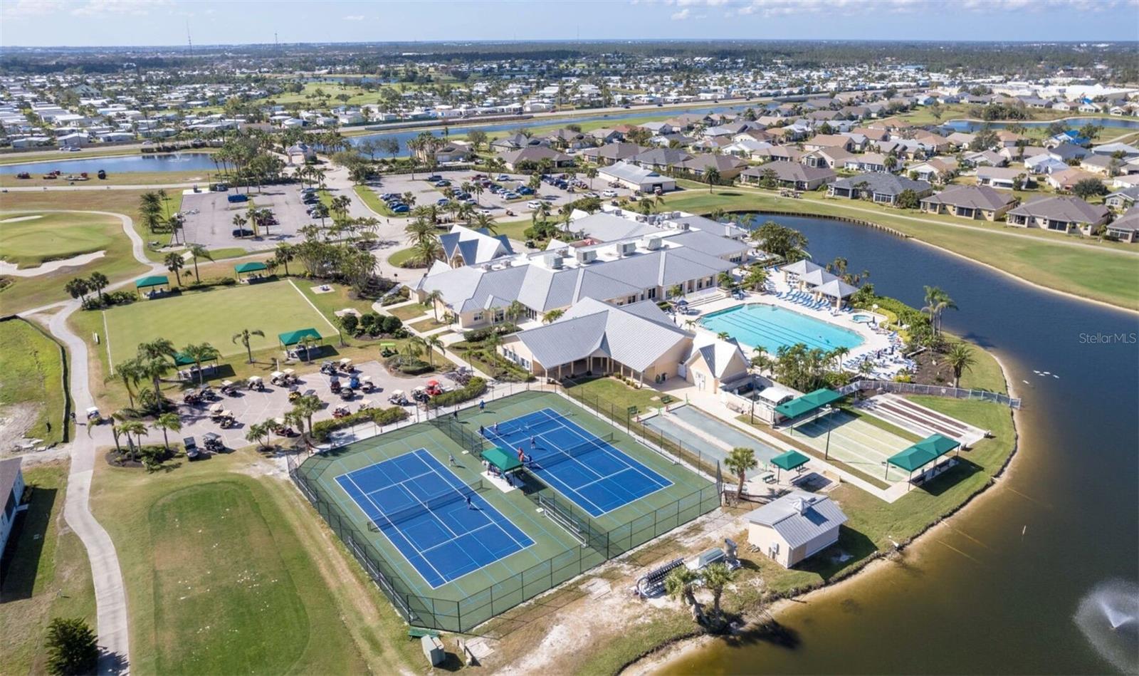 Image 7 of 9 For 24305 Westgate Boulevard