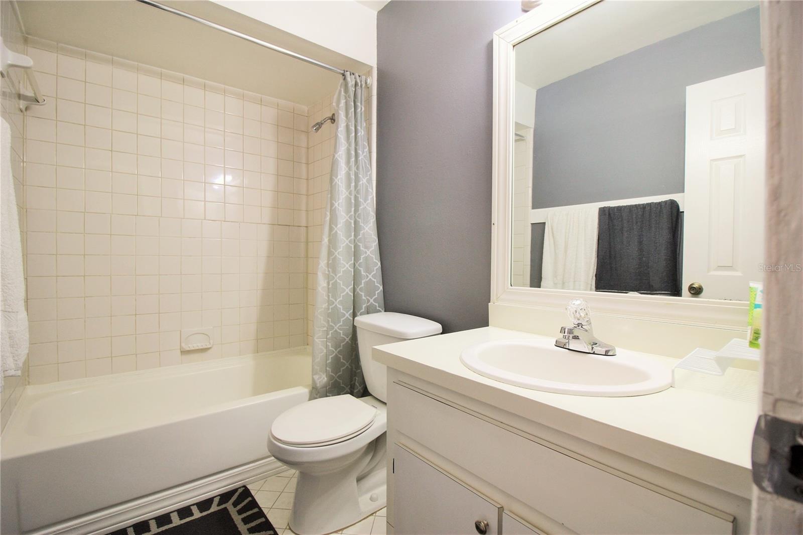 Image 19 of 20 For 5208 Via Hacienda Circle A201