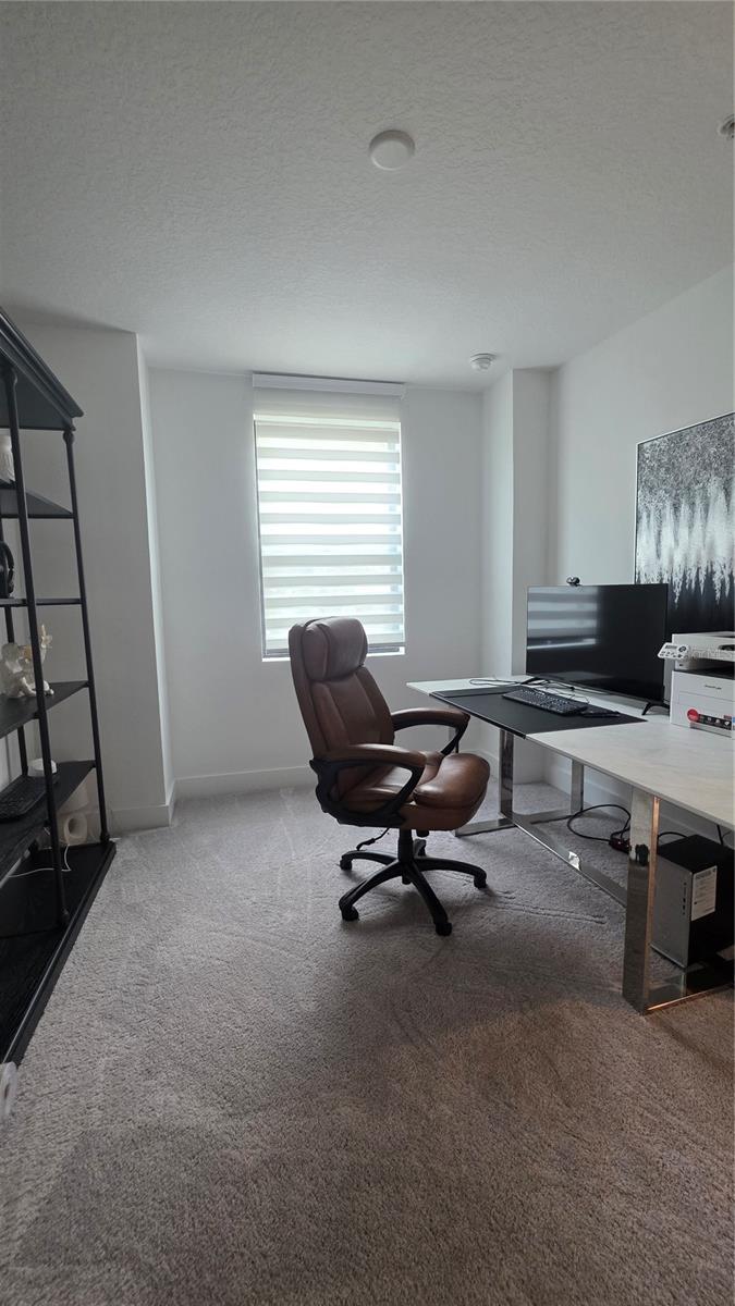 Image 39 of 51 For 2511 Grady Avenue 6