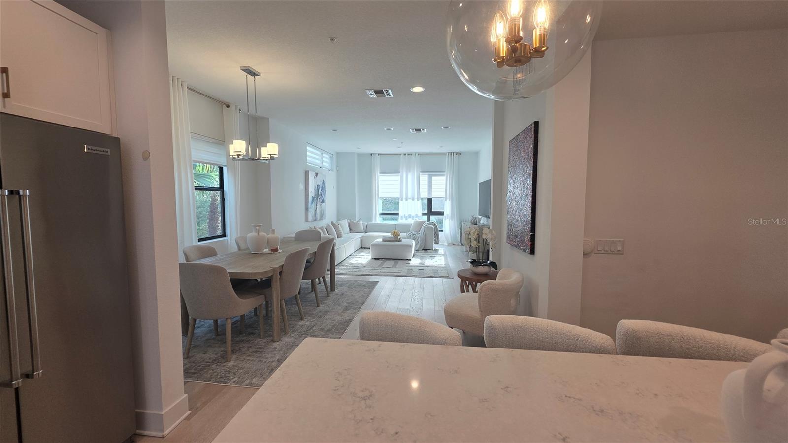 Image 7 of 51 For 2511 Grady Avenue 6