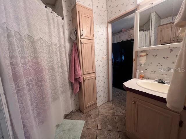 Image 16 of 28 For 200 Sky Crest Loop