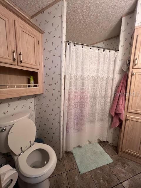 Image 17 of 28 For 200 Sky Crest Loop