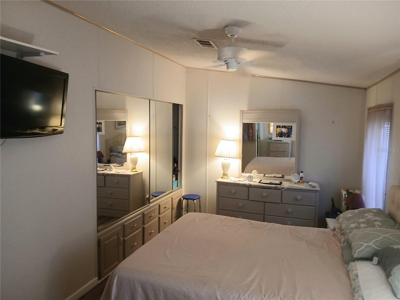 Image 11 of 19 For 50989 Highway 27  184