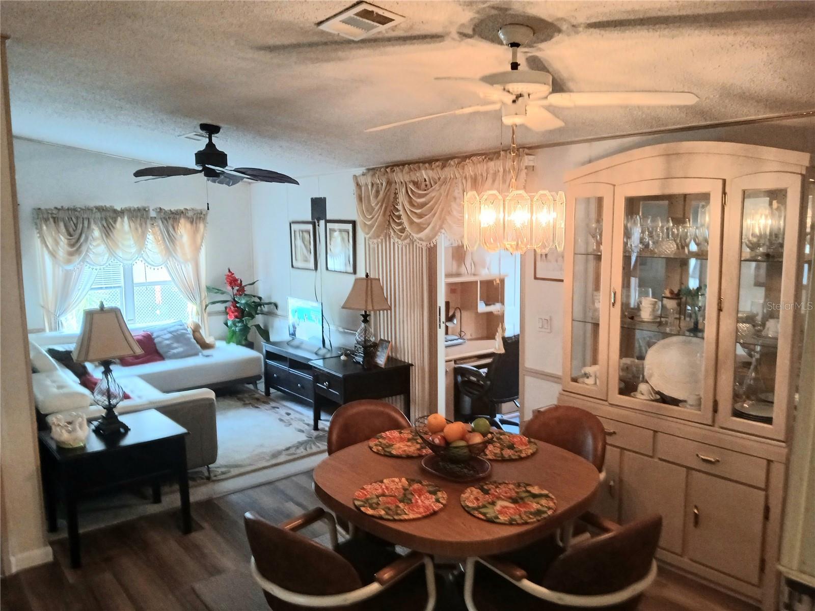 Image 5 of 19 For 50989 Highway 27  184