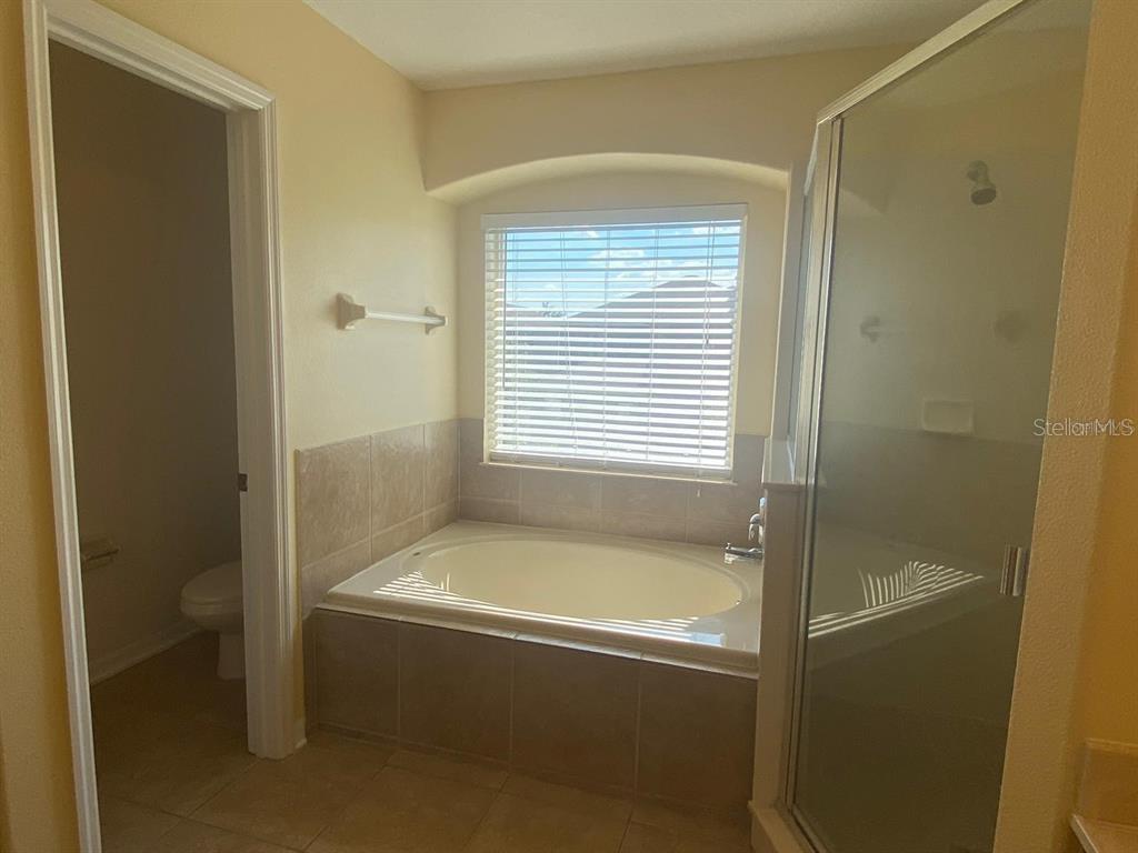 Image 24 of 46 For 337 Bella Vida Boulevard