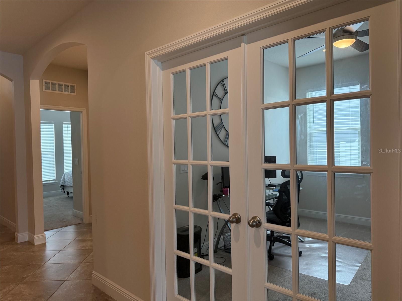 Image 12 of 33 For 3635 Crawley Down Loop