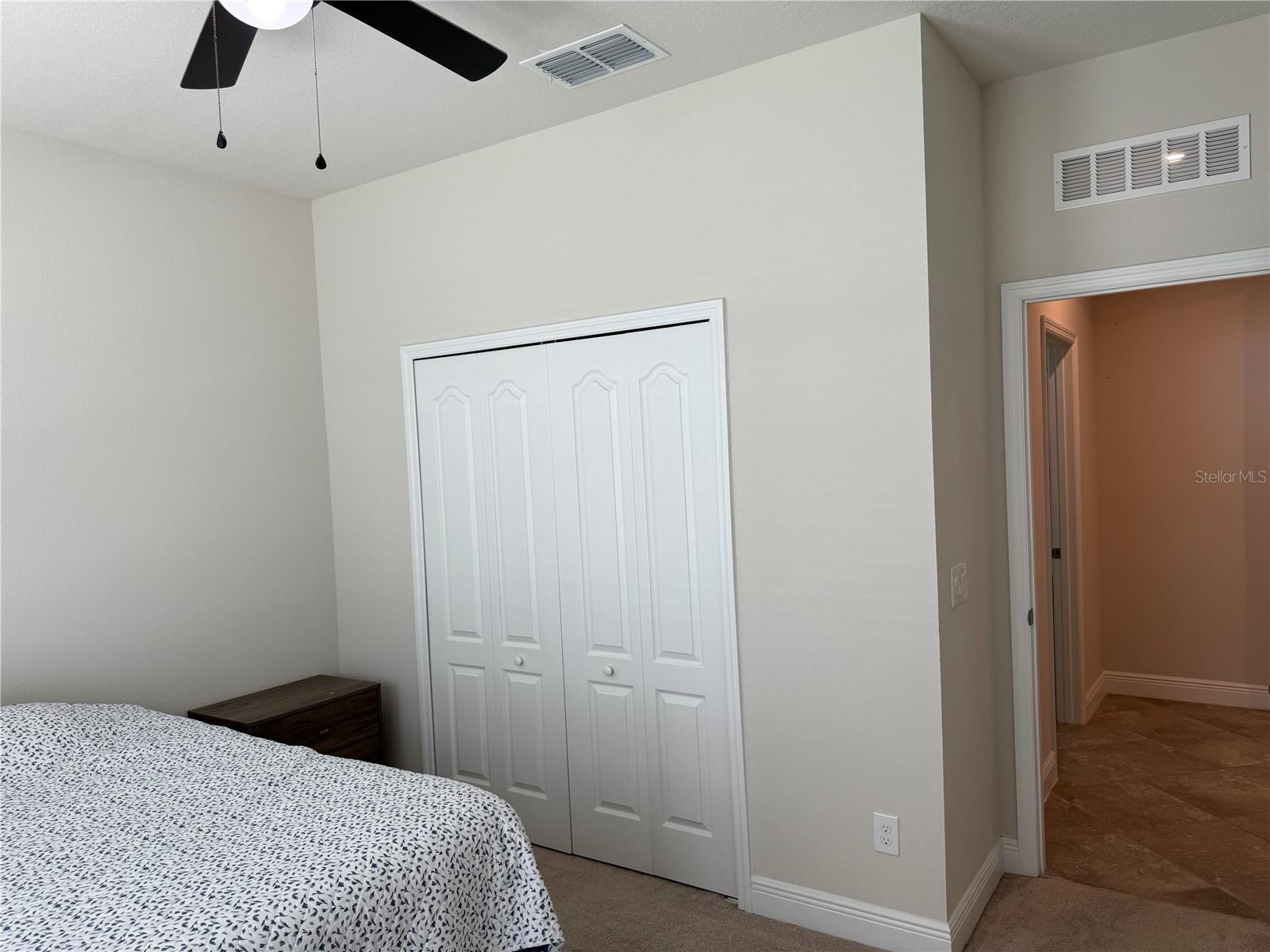 Image 24 of 33 For 3635 Crawley Down Loop