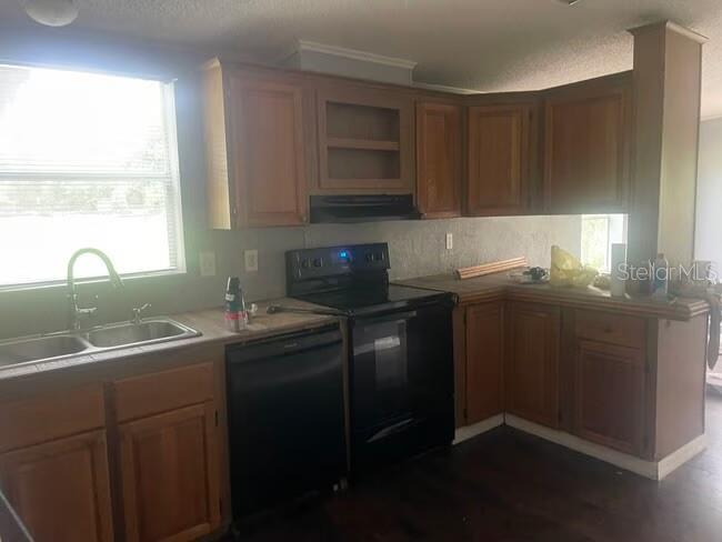 Image 6 of 15 For 745 Dean