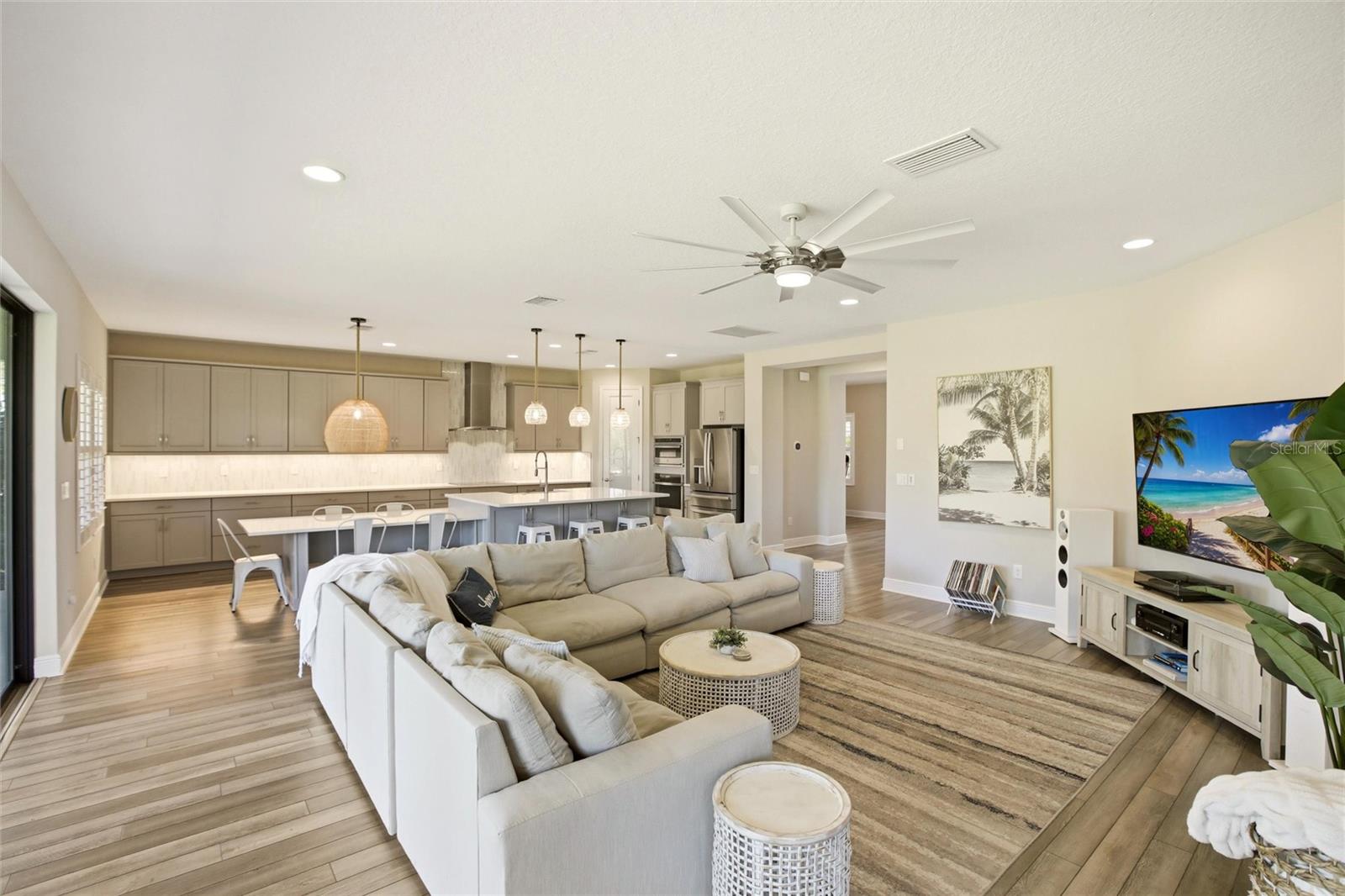 Image 14 of 69 For 9109 Warm Springs Circle