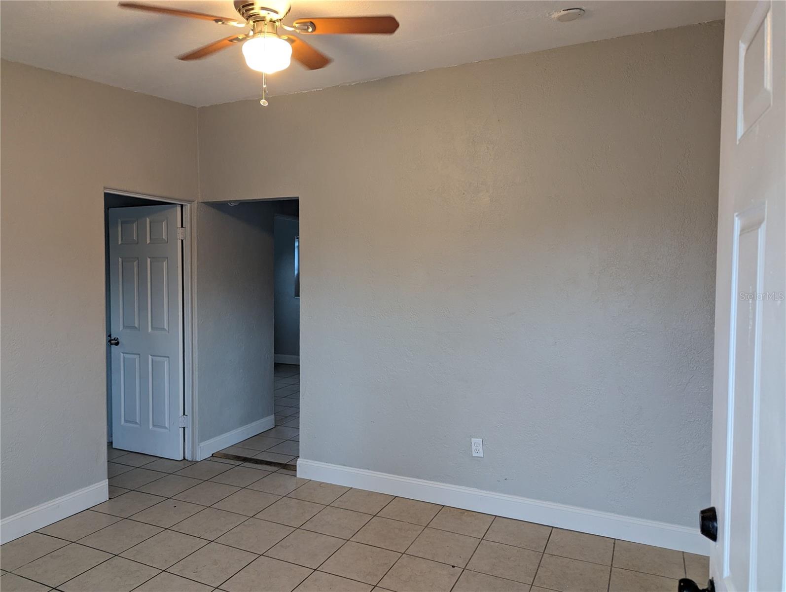 Image 11 of 20 For 2000 Queensboro Avenue S A