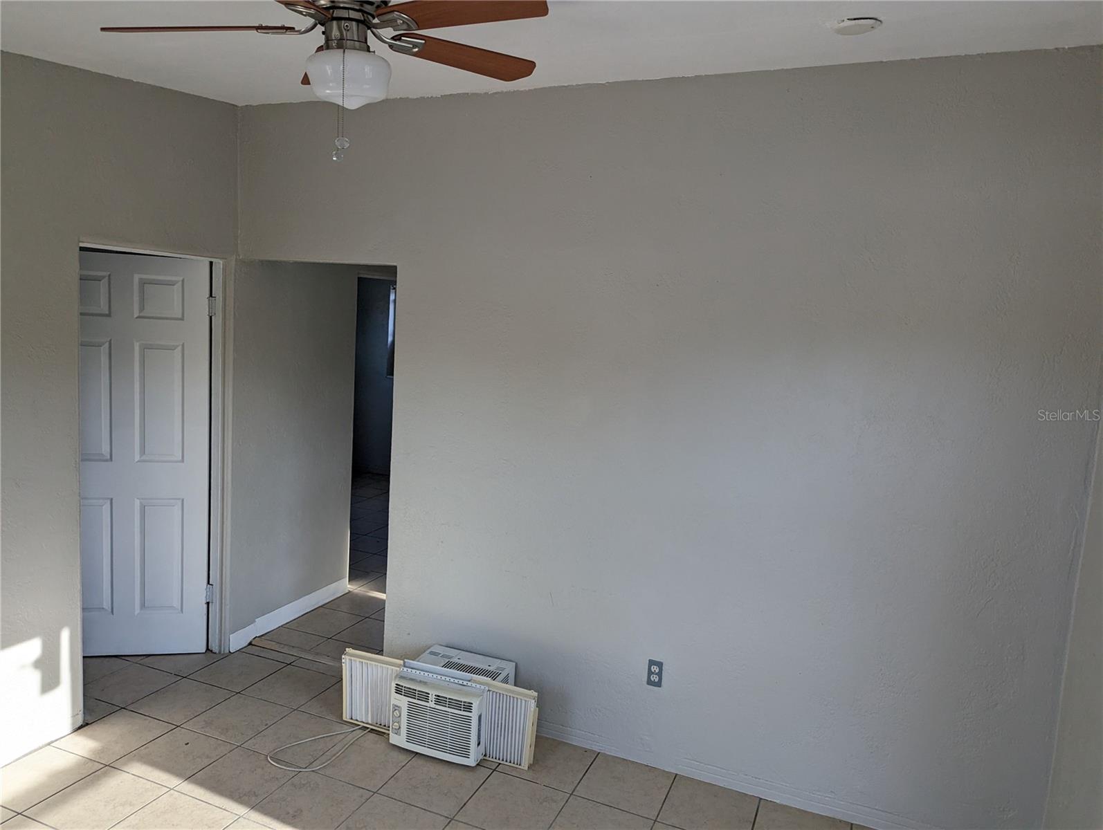 Image 2 of 20 For 2000 Queensboro Avenue S A