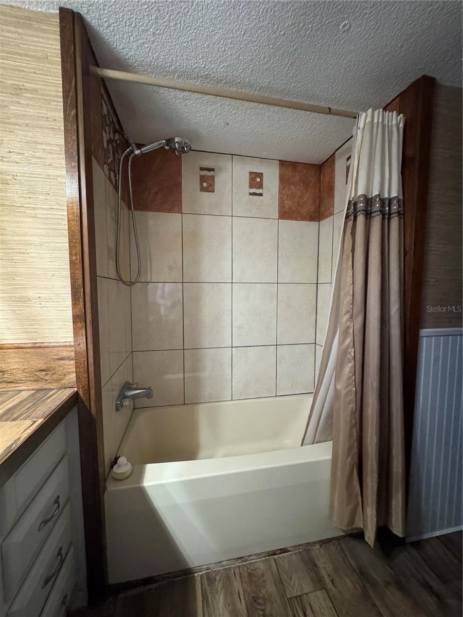 Image 19 of 25 For 4794 N Apache Trl