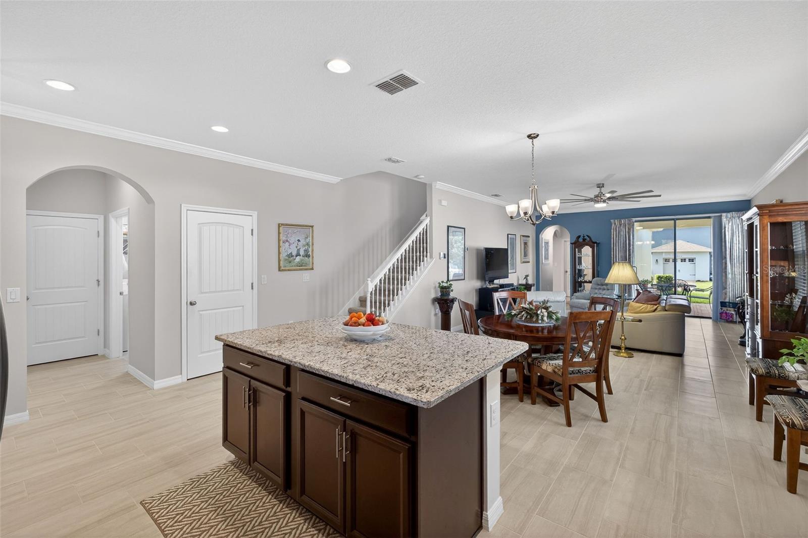 Image 6 of 32 For 16933 Oakboro Street