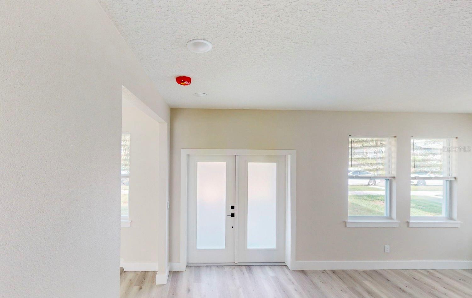 Image 18 of 78 For 5112 3rd Avenue N