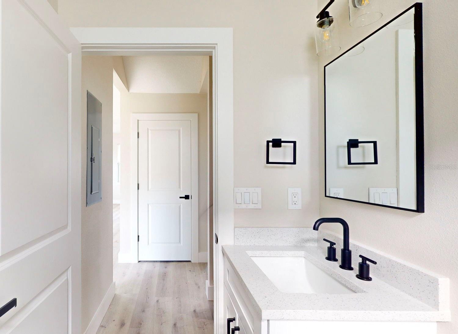 Image 20 of 78 For 5112 3rd Avenue N