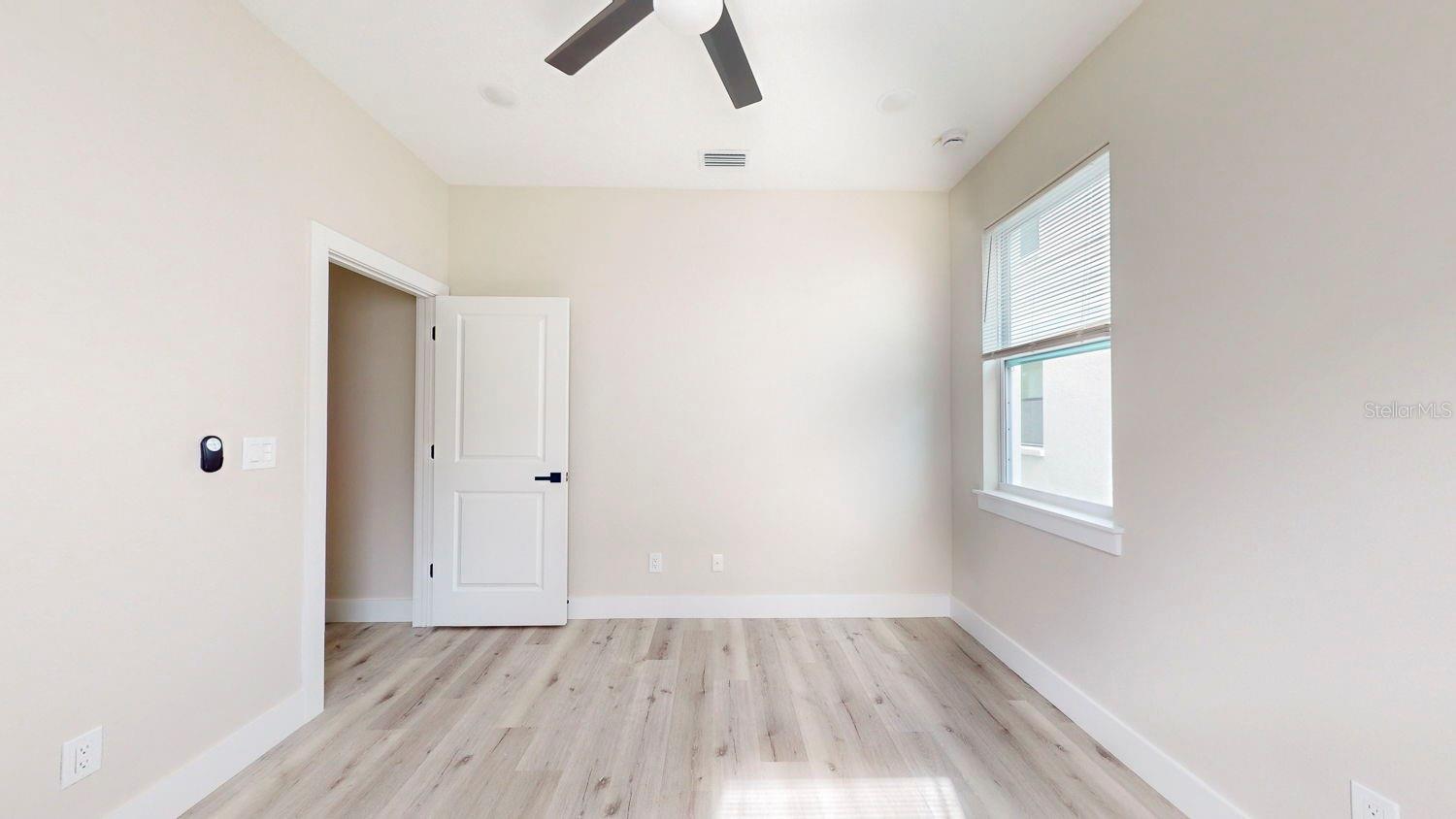 Image 22 of 78 For 5112 3rd Avenue N