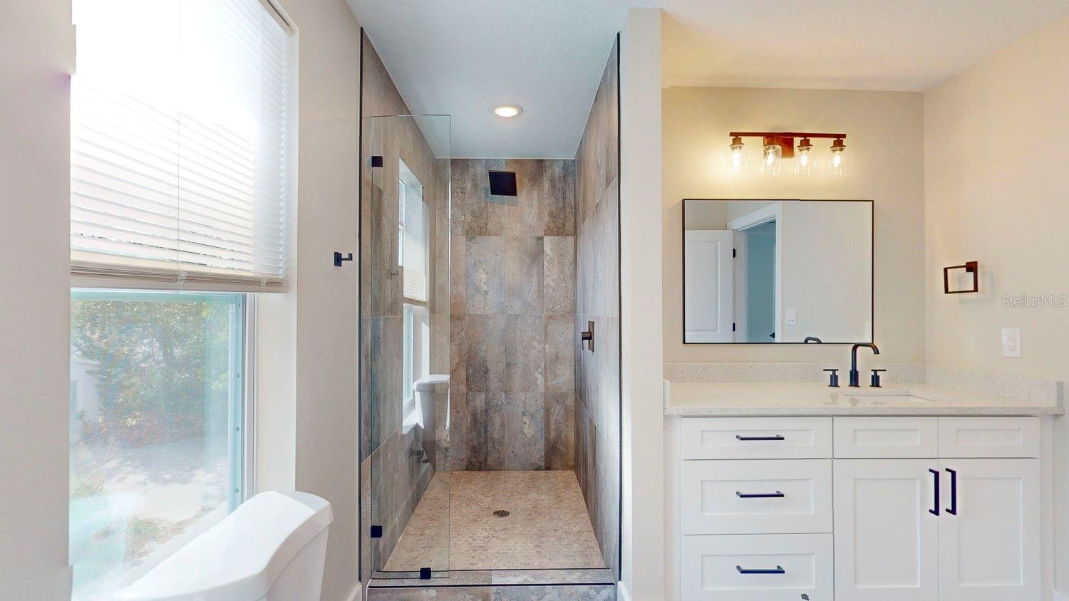 Image 52 of 78 For 5112 3rd Avenue N