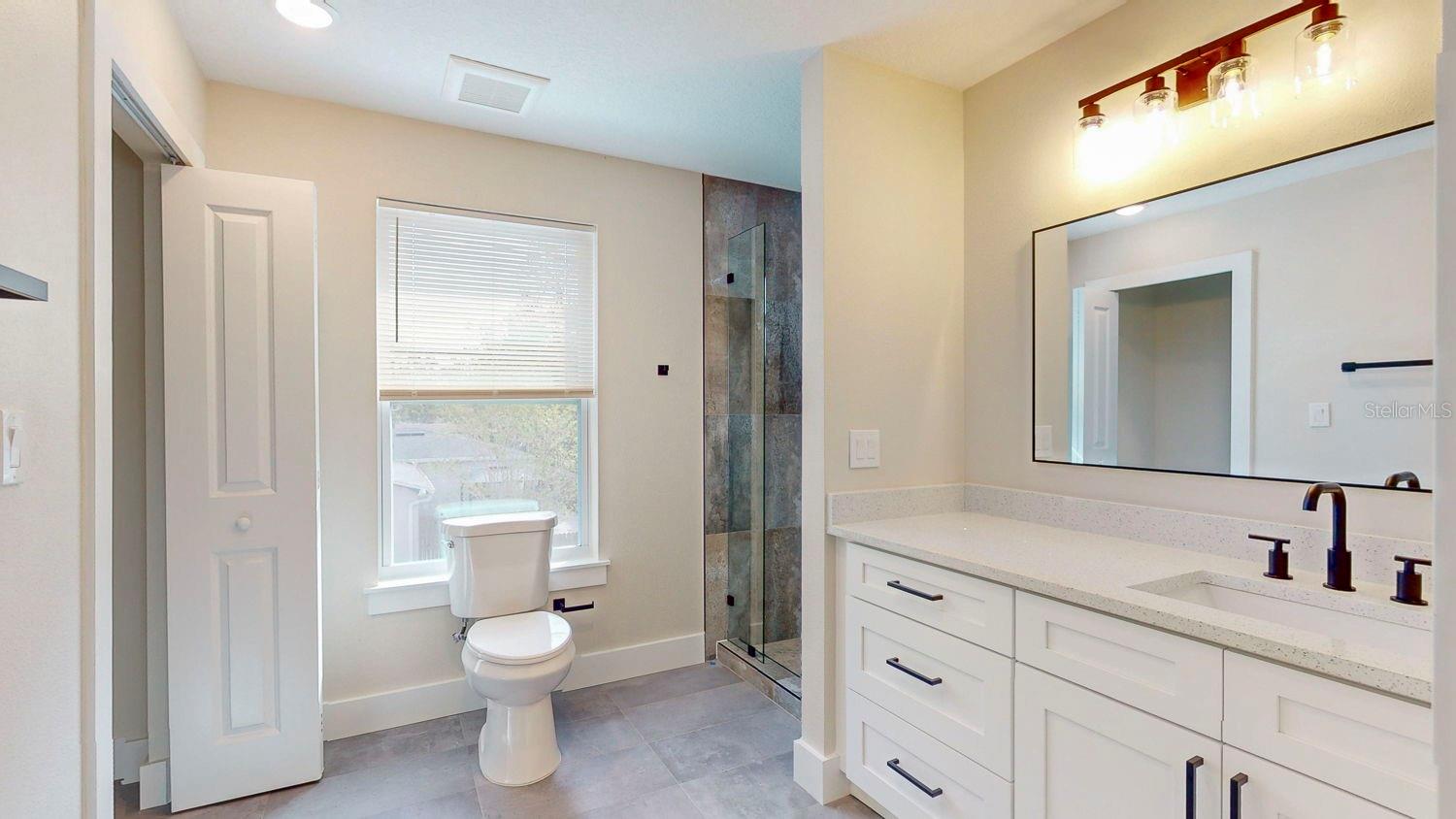 Image 64 of 78 For 5112 3rd Avenue N