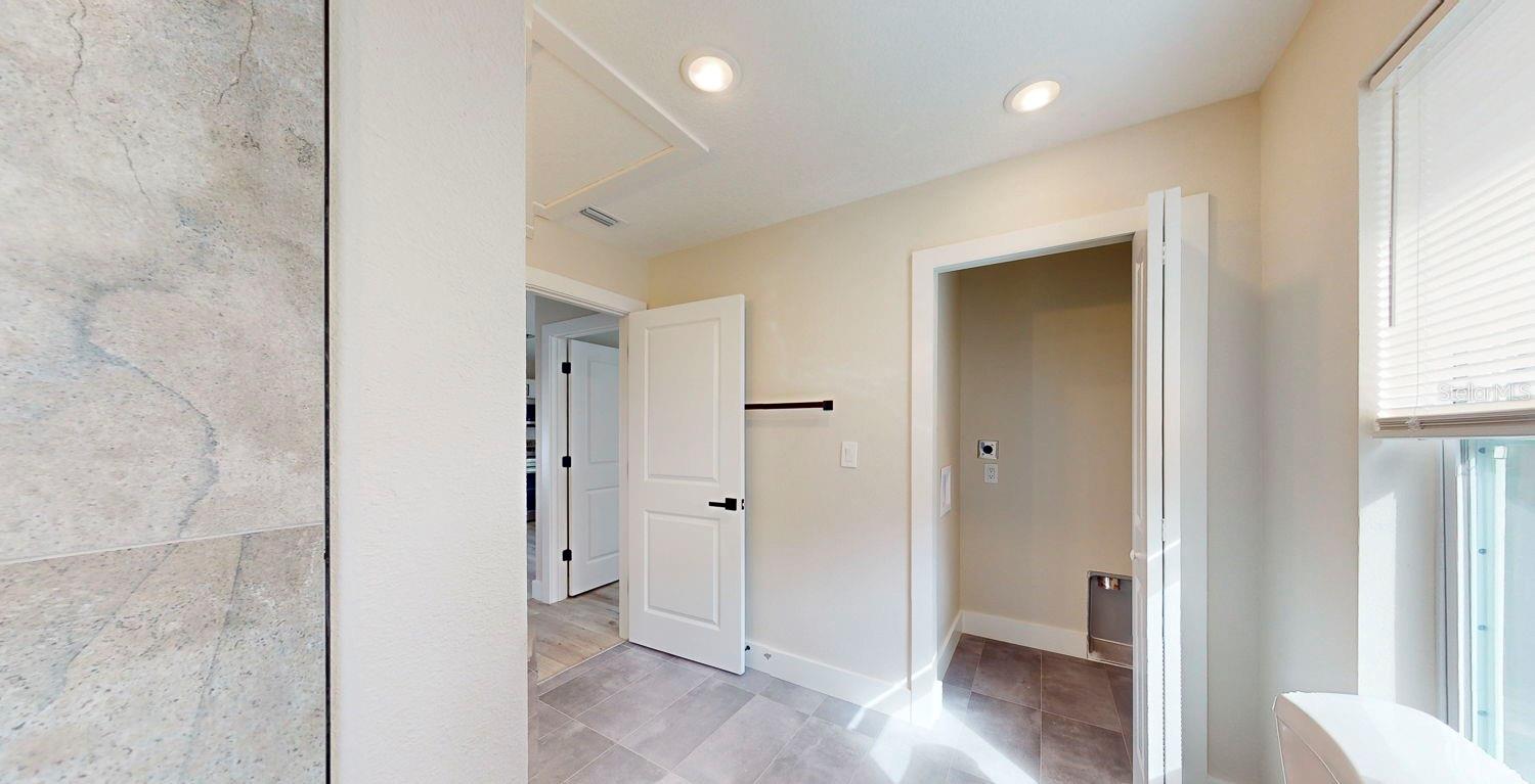 Image 65 of 78 For 5112 3rd Avenue N