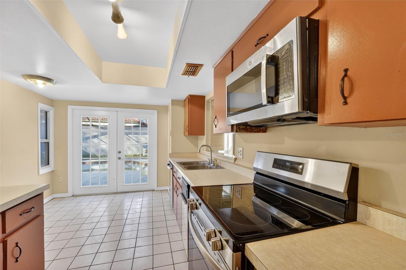 Image 20 of 53 For 4912 Easter Circle 12