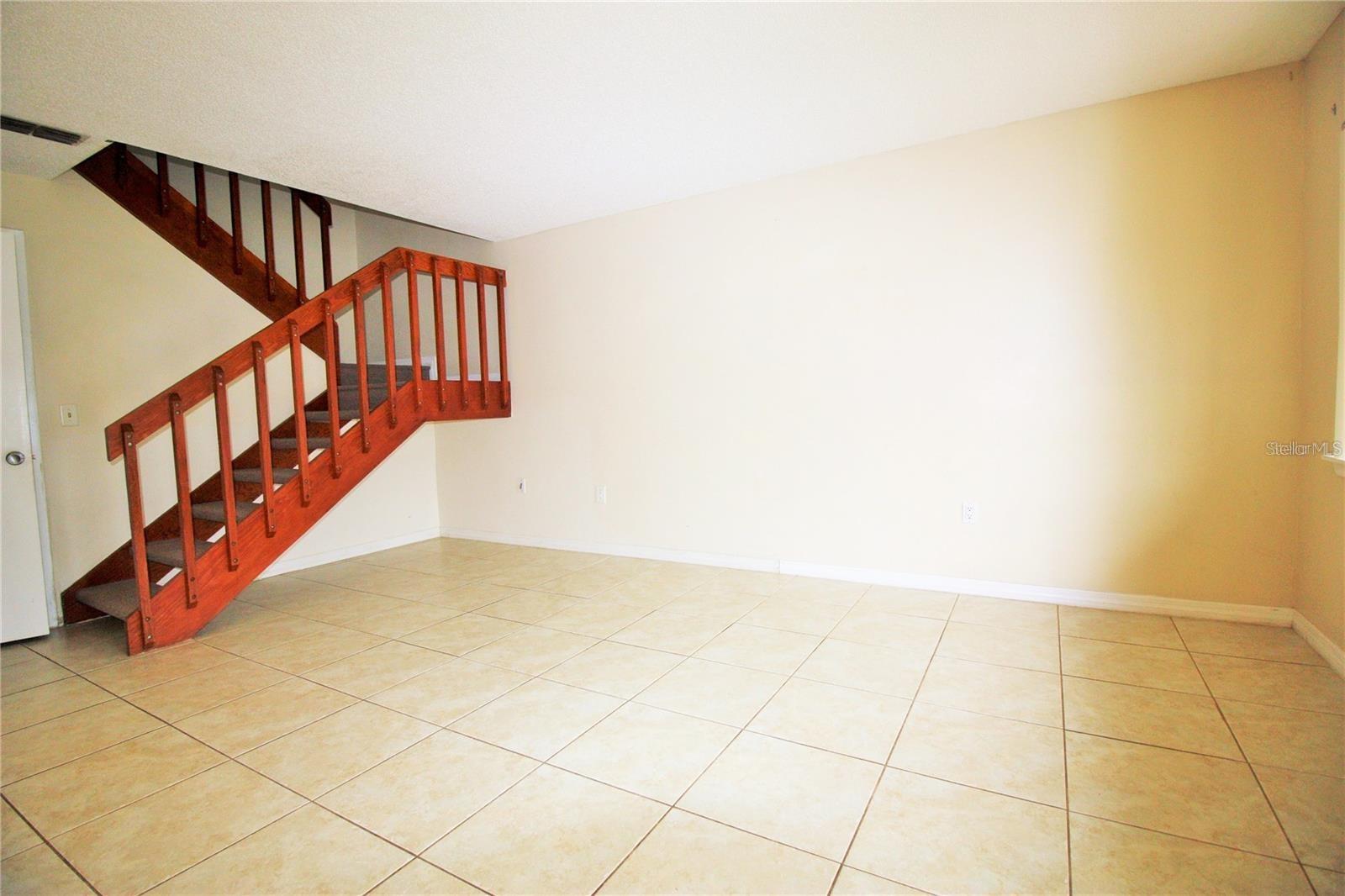 Image 10 of 20 For 4684 Pheasant Run Drive 3b