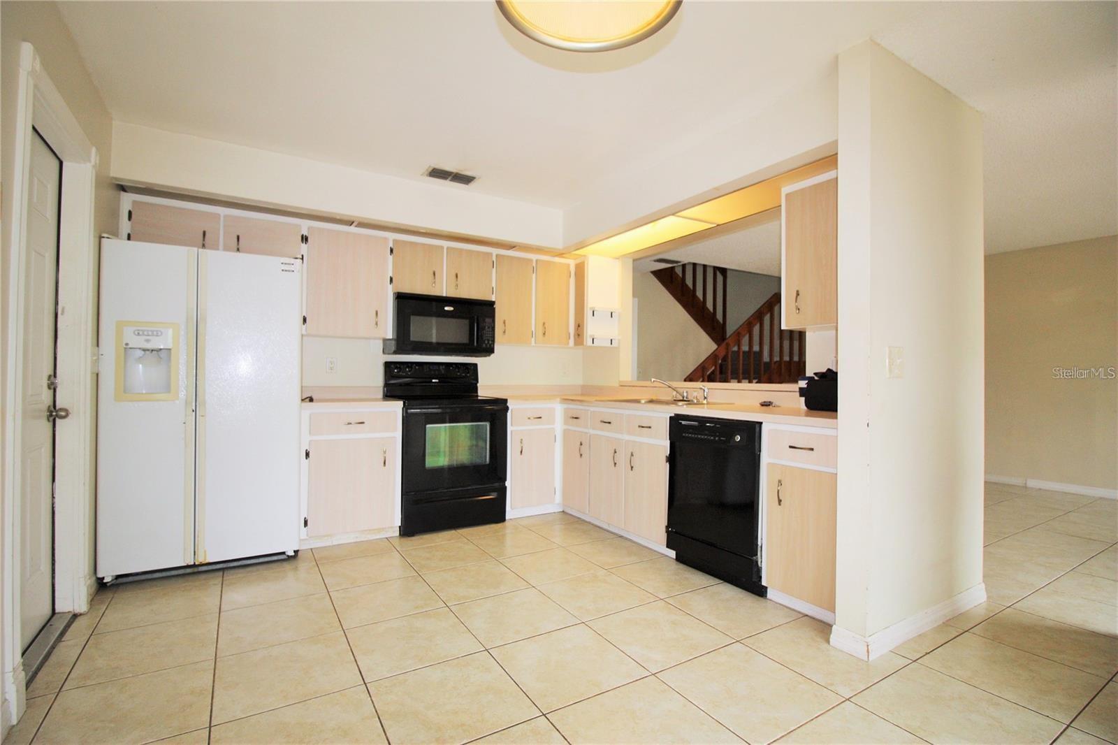 Image 2 of 20 For 4684 Pheasant Run Drive 3b