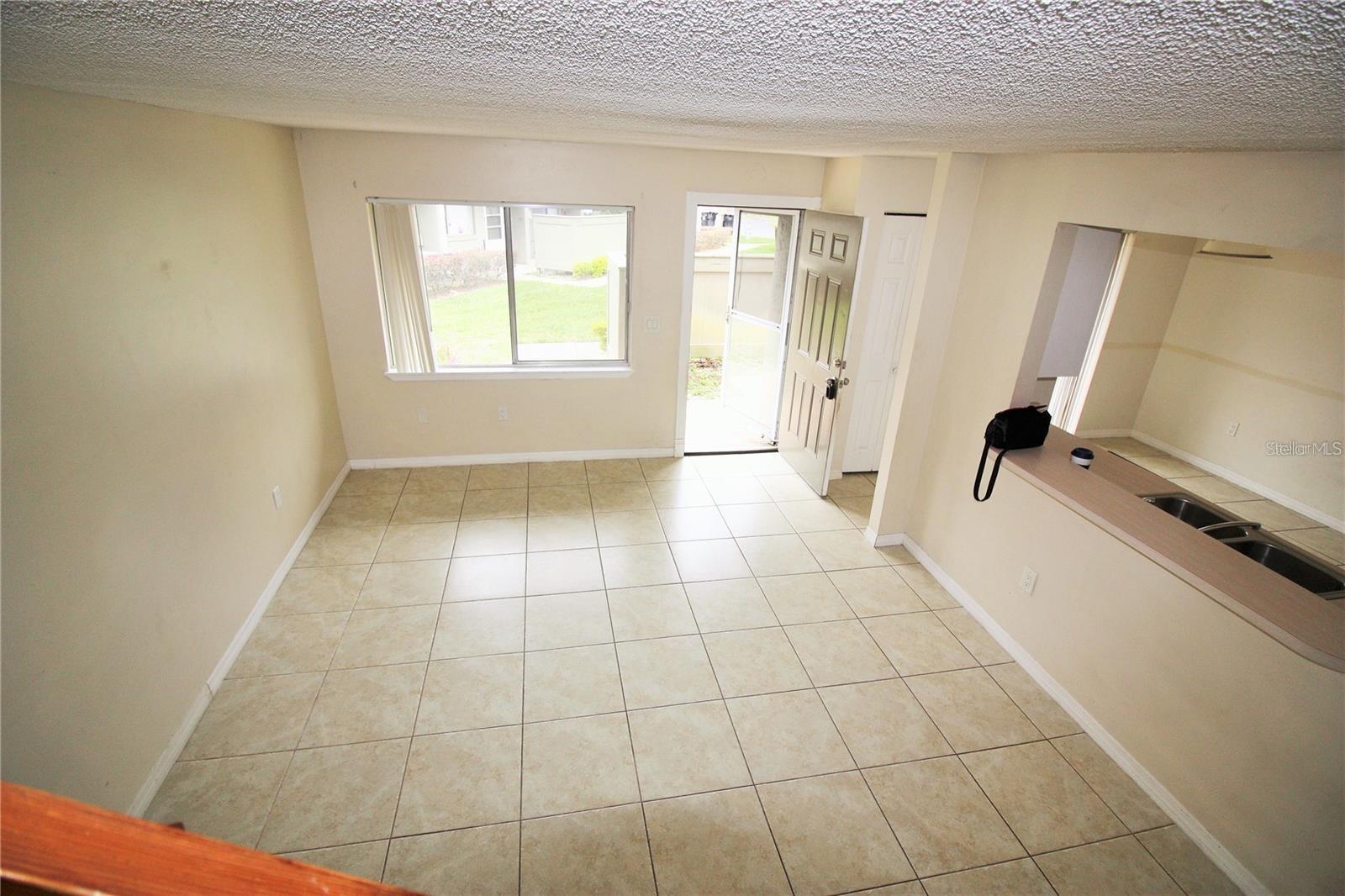 Image 8 of 20 For 4684 Pheasant Run Drive 3b