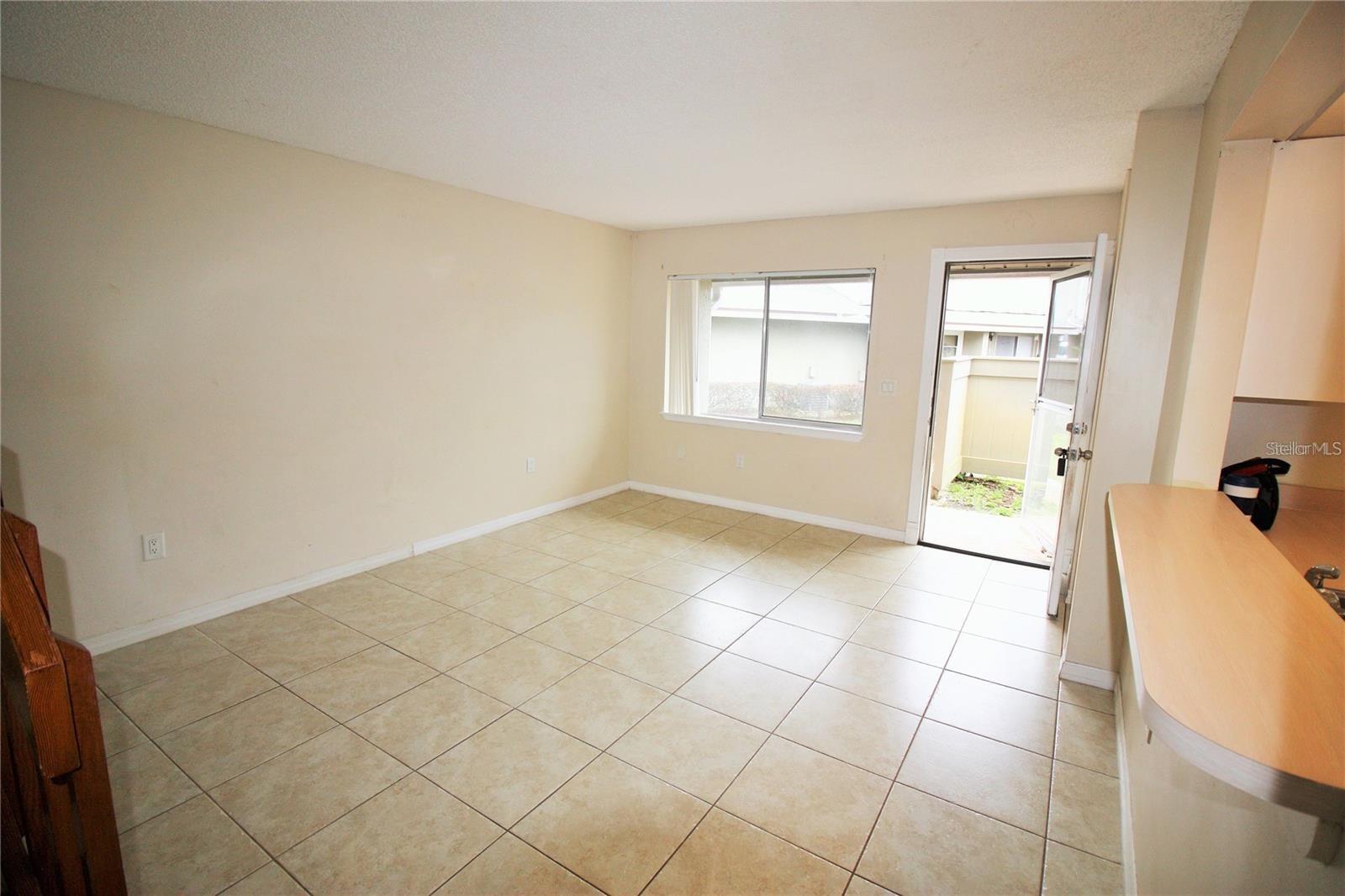 Image 9 of 20 For 4684 Pheasant Run Drive 3b