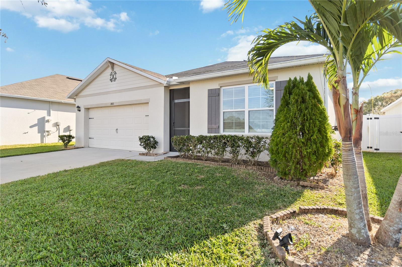 Image 3 of 48 For 1803 Rain Lily Place