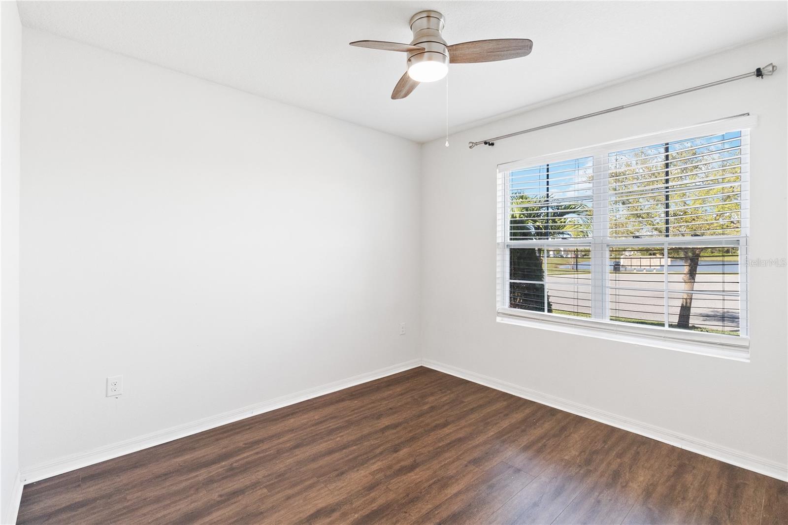 Image 37 of 48 For 1803 Rain Lily Place
