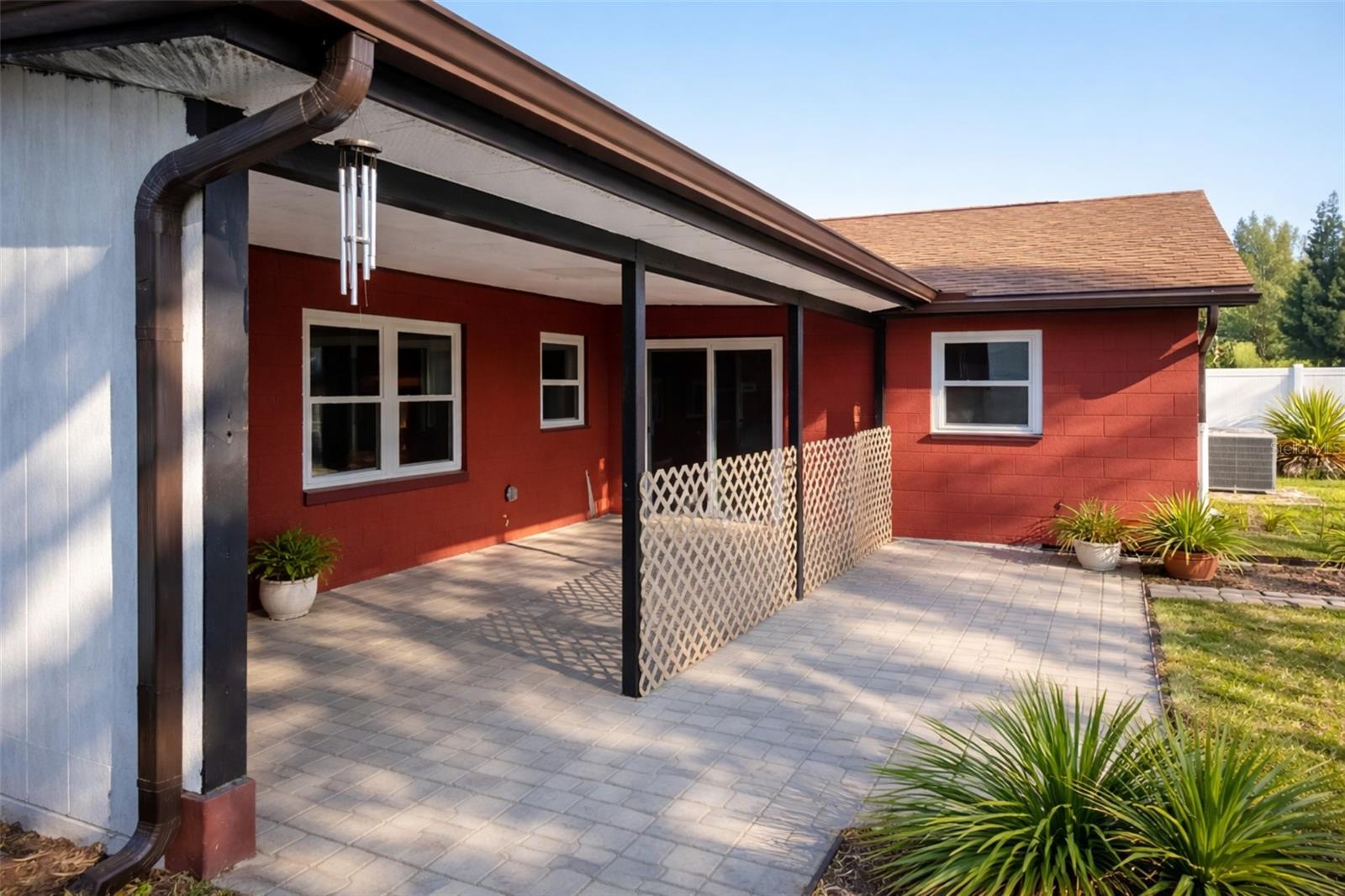 Image 4 of 9 For 5168 Lido Street