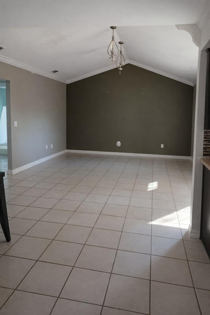 Image 6 of 9 For 5168 Lido Street