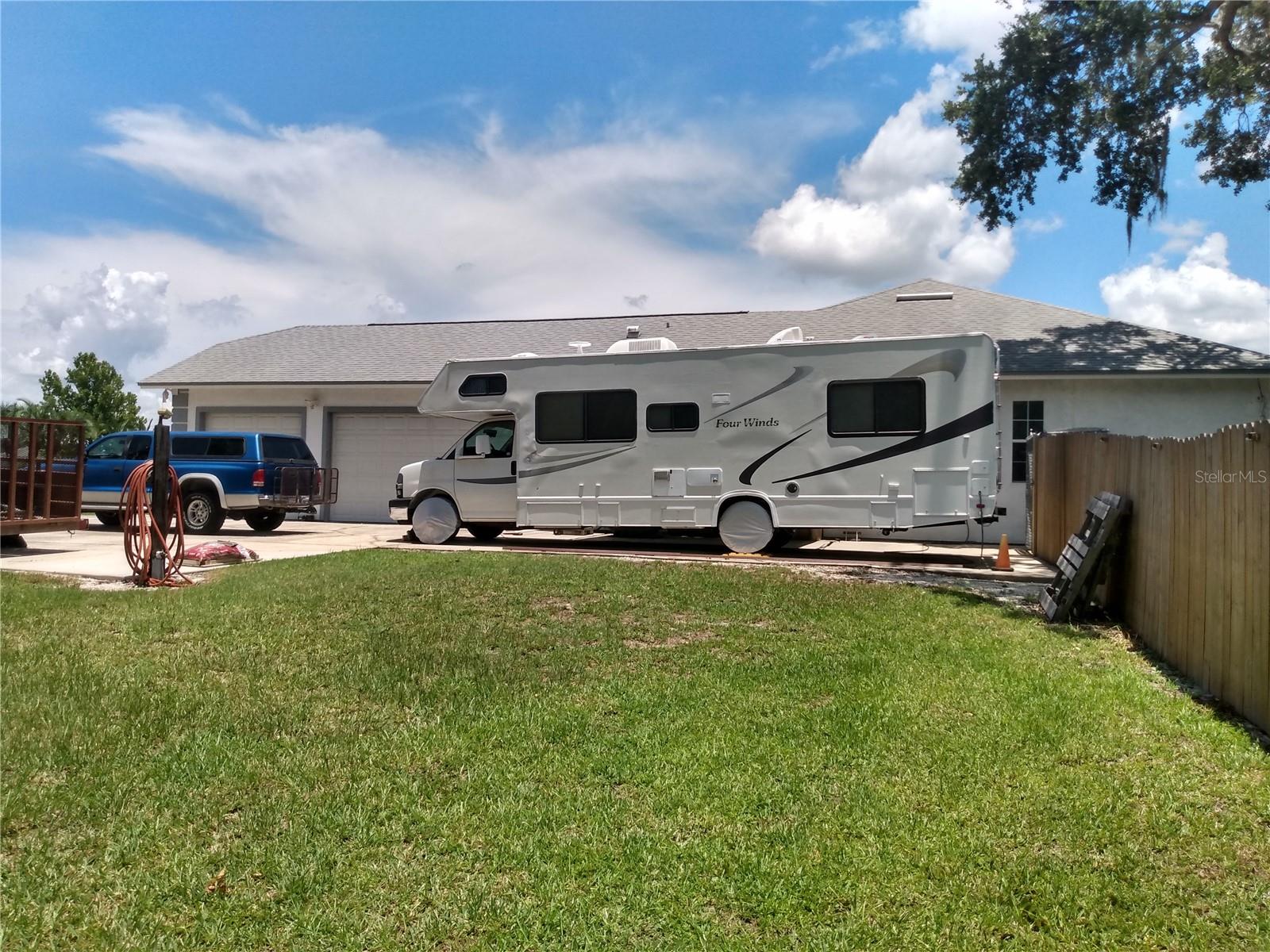 Image 8 of 28 For 3140 Rosemarie Drive