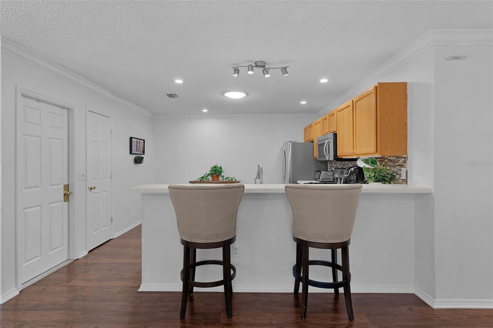 Image 16 of 34 For 17431 93rd Retford Terrace