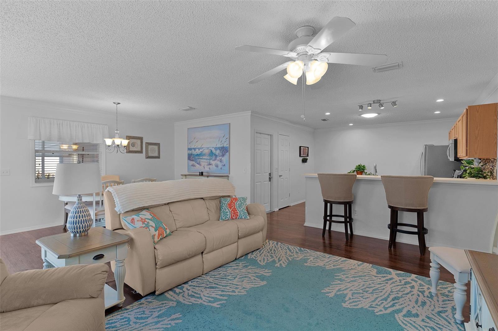 Image 21 of 34 For 17431 93rd Retford Terrace