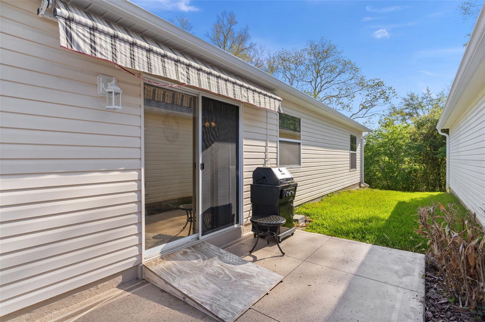 Image 30 of 34 For 17431 93rd Retford Terrace