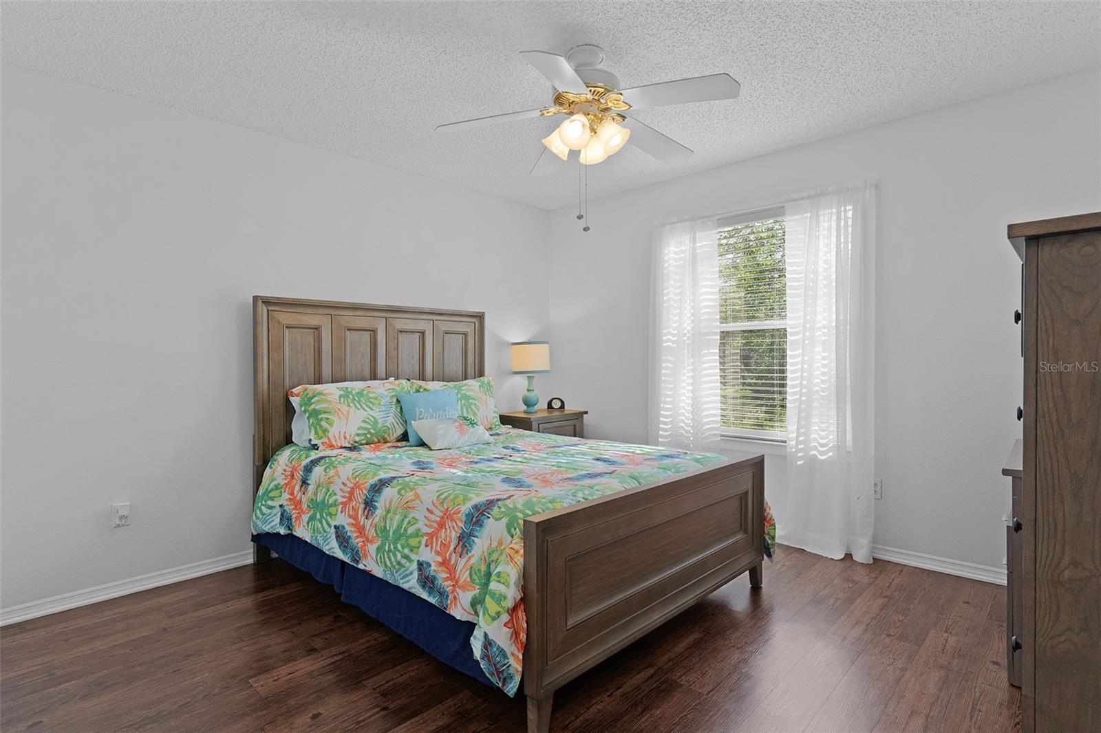 Image 7 of 34 For 17431 93rd Retford Terrace