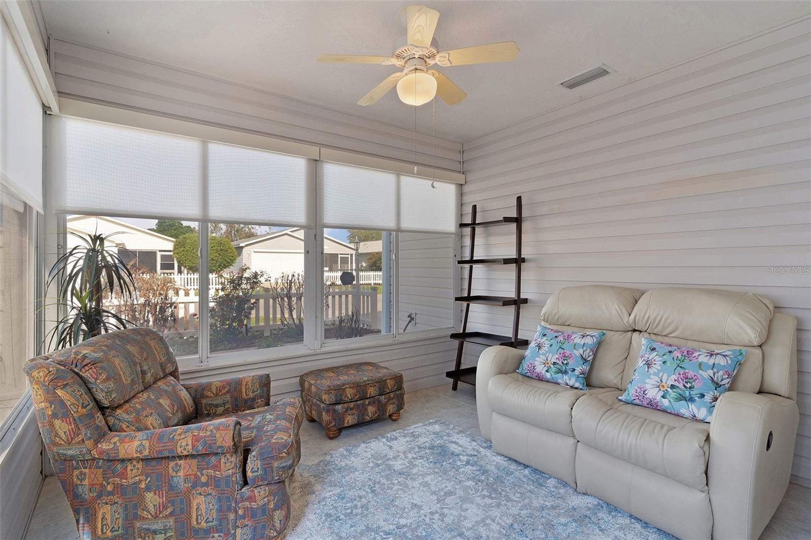 Image 9 of 34 For 17431 93rd Retford Terrace